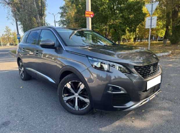 Peugeot 5008 II, 2017, пробег 185000 км