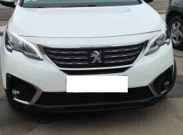 Peugeot 5008 II, 2018, пробег 215000 км