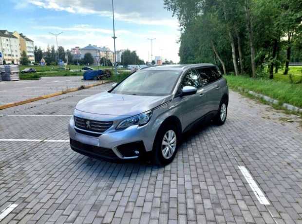 Peugeot 5008 II, 2018, пробег 220000 км