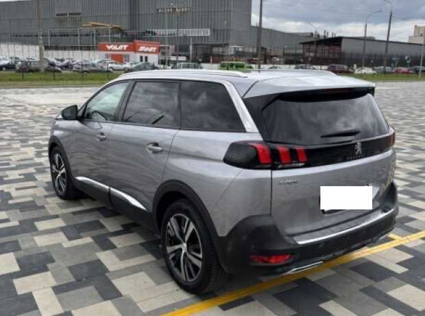 Peugeot 5008 II, 2018, пробег 231000 км
