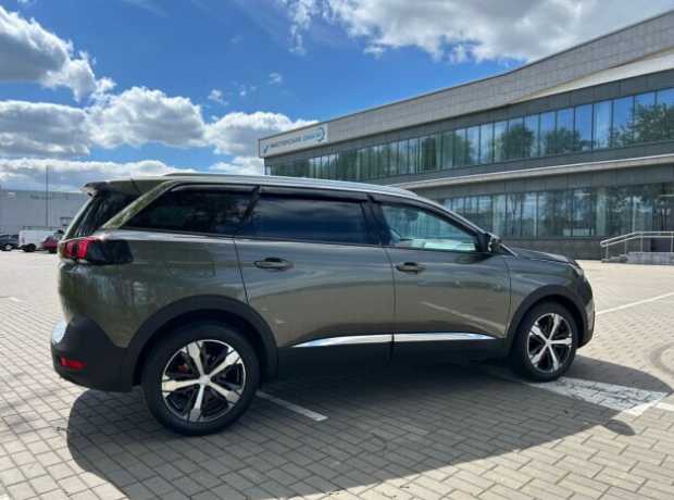 Peugeot 5008 II, 2019, пробег 180000 км