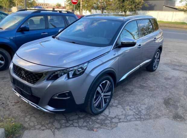 Peugeot 5008 II, 2019, пробег 200000 км