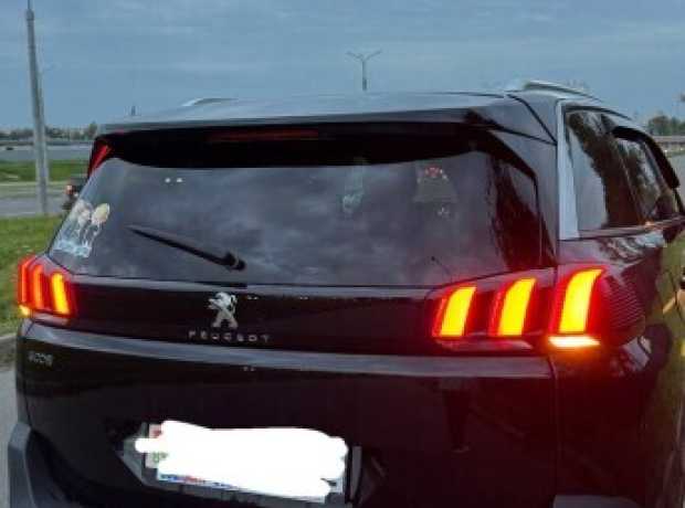 Peugeot 5008 II, 2019, пробег 202000 км