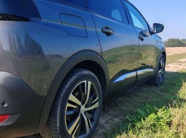 Peugeot 5008 II, 2019, пробег 220000 км