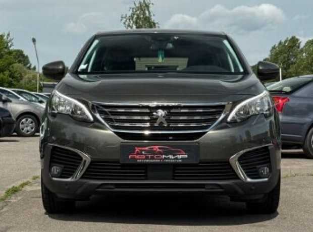 Peugeot 5008 II, 2019, пробег 241700 км