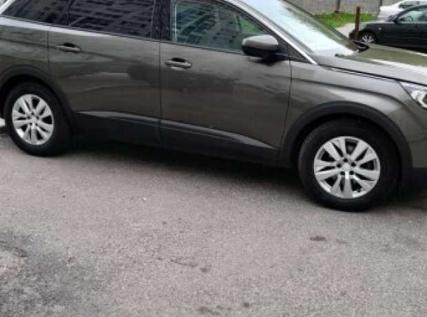 Peugeot 5008 II, 2020, пробег 136000 км