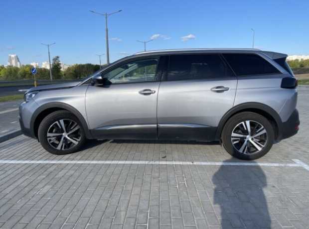 Peugeot 5008 II, 2020, пробег 220000 км