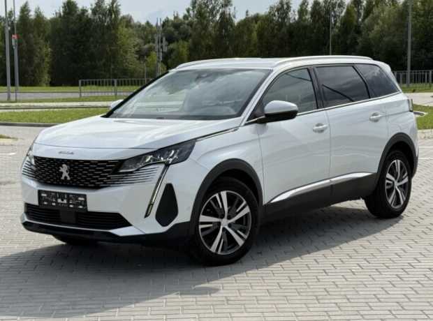 Peugeot 5008 II  Рестайлинг, 2020, пробег 131000 км