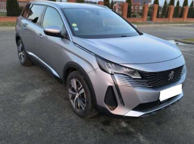 Peugeot 5008 II  Рестайлинг, 2020, пробег 151000 км