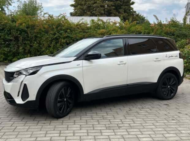Peugeot 5008 II  Рестайлинг, 2021, пробег 131200 км