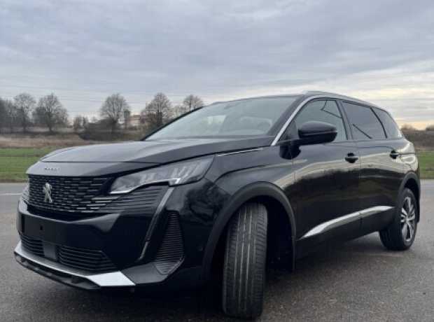 Peugeot 5008 II Рестайлинг, 2021, пробег 133000 км Peugeot 5008 II Рестайлинг, 2021, пробег 133000 км