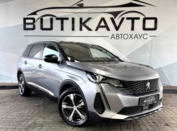 Peugeot 5008 II  Рестайлинг, 2021, пробег 174100 км