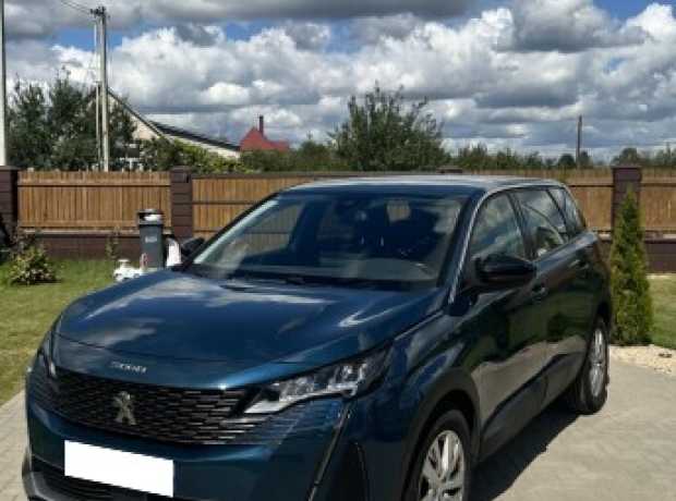 Peugeot 5008 II  Рестайлинг, 2022, пробег 151700 км