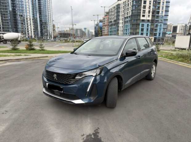 Peugeot 5008 II  Рестайлинг, 2022, пробег 181000 км