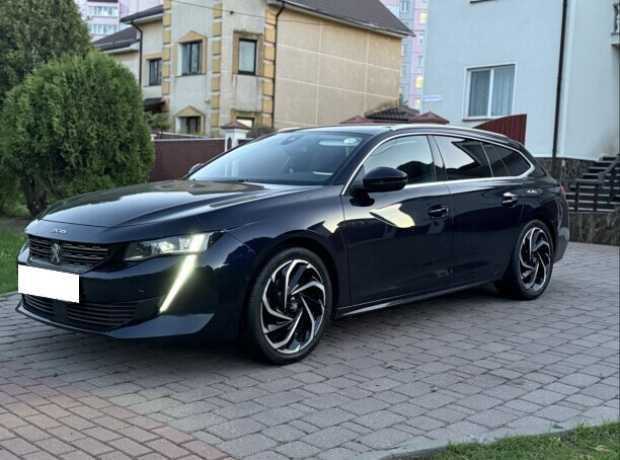 Peugeot 508 II, 2020, пробег 131000 км Peugeot 508 II, 2020, пробег 131000 км