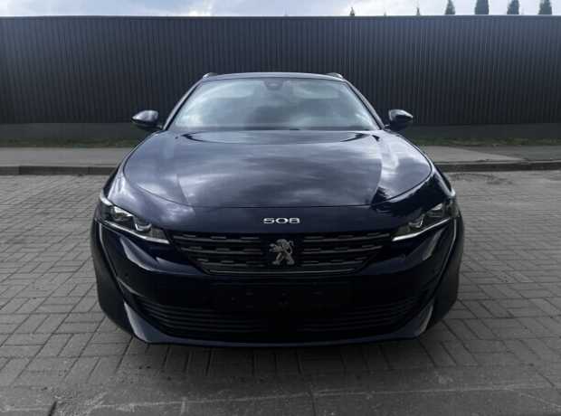Peugeot 508 II, 2021, пробег 144000 км Peugeot 508 II, 2021, пробег 144000 км