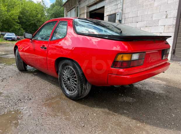 Porsche 924 I