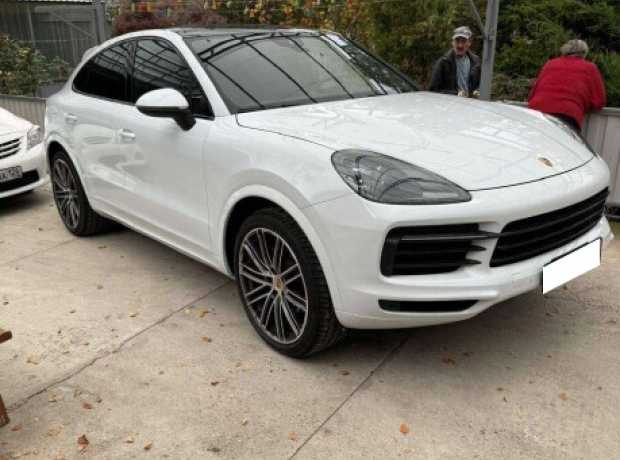 Porsche Cayenne Coupe I, 2020, пробег 130000 км