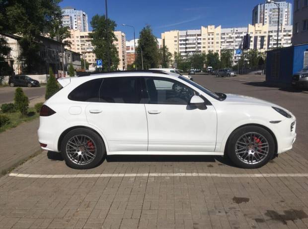 Porsche Cayenne II 958