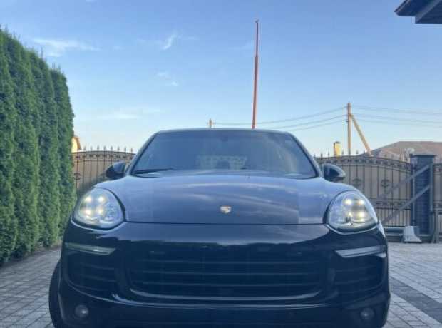 Porsche Cayenne II  Рестайлинг  958, 2015, пробег 290000 км