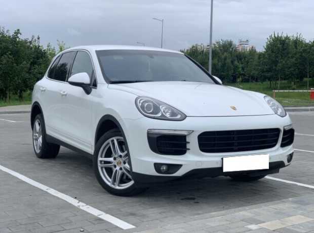 Porsche Cayenne II  Рестайлинг  958, 2016, пробег 243000 км