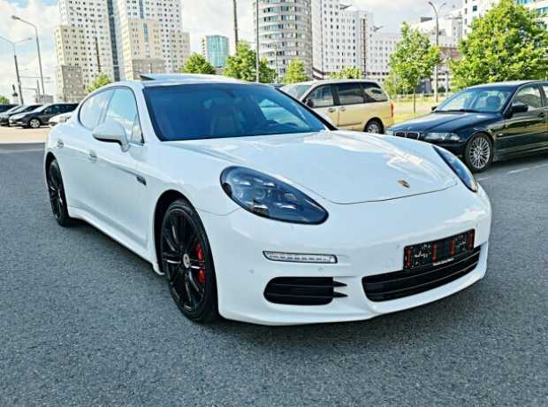 Porsche Panamera 970  Рестайлинг, 2016, пробег 74000 км