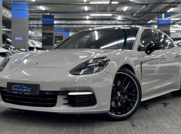 Porsche Panamera 971