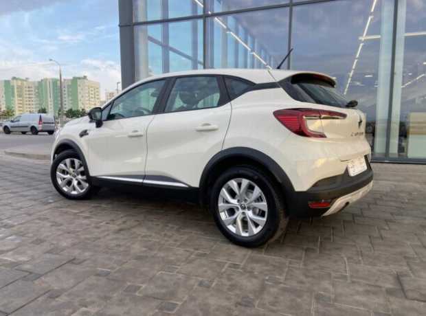 Renault Captur II, 2020, пробег 179000 км