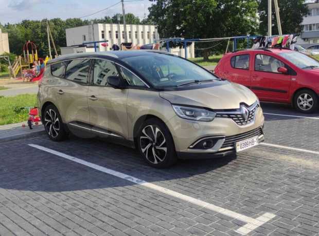 Renault Grand Scenic IV