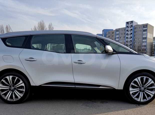 Renault Grand Scenic IV