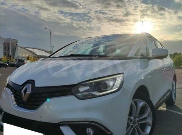 Renault Grand Scenic IV