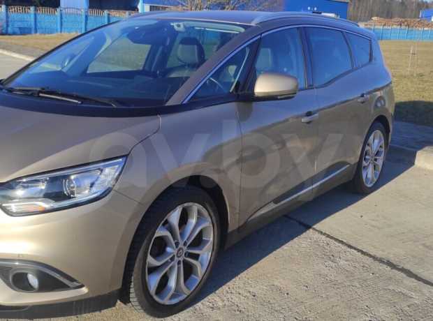 Renault Grand Scenic IV