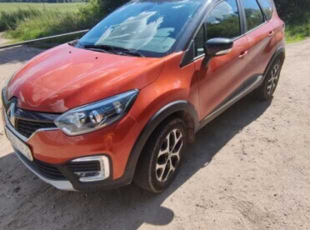 Renault Kaptur I, 2018, пробег 120000 км Renault Kaptur I, 2018, пробег 120000 км