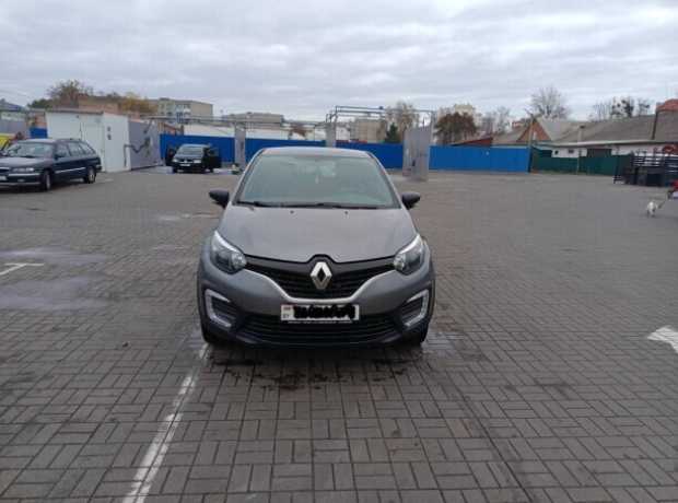Renault Kaptur I, 2018, пробег 75000 км