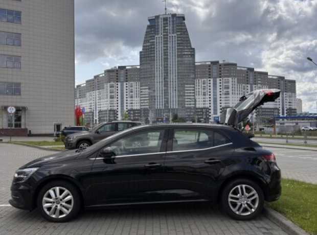Renault Megane IV  Рестайлинг, 2020, пробег 173000 км