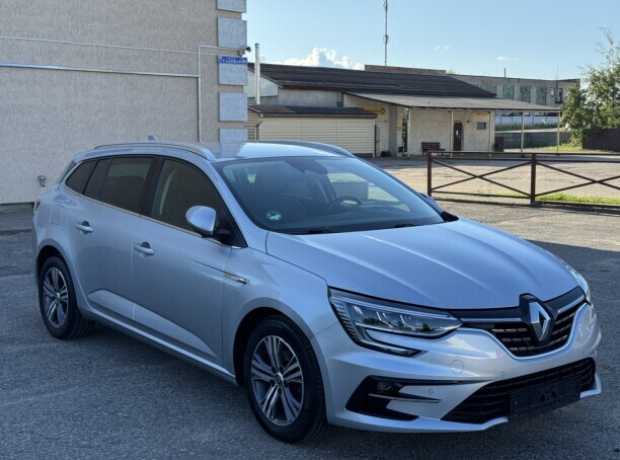 Renault Megane IV Рестайлинг, 2020, пробег 185000 км Renault Megane IV Рестайлинг, 2020, пробег 185000 км