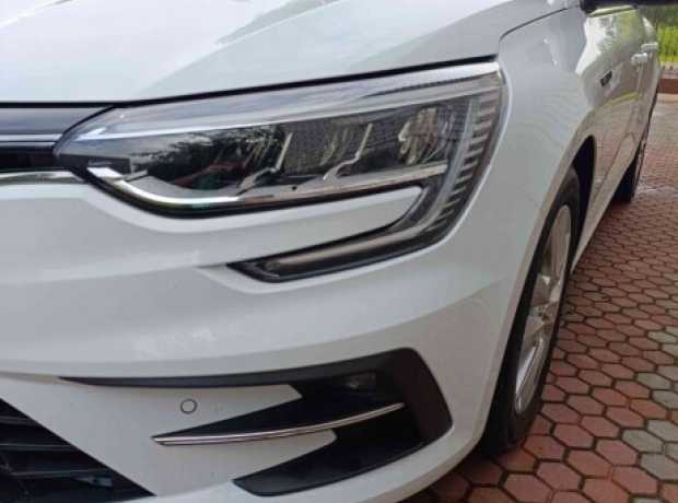 Renault Megane IV  Рестайлинг, 2021, пробег 105000 км