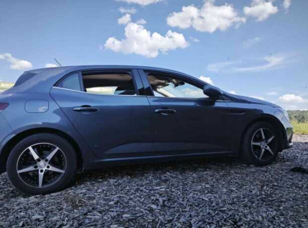 Renault Megane IV  Рестайлинг, 2021, пробег 153000 км