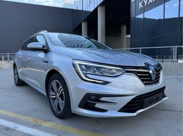 Renault Megane IV  Рестайлинг, 2022, пробег 152000 км