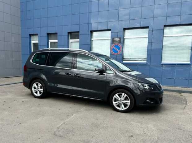 SEAT Alhambra II  Рестайлинг, 2022, пробег 177000 км