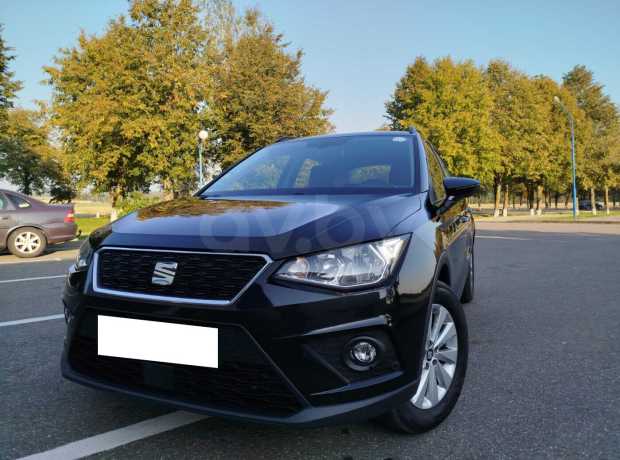 SEAT Arona I