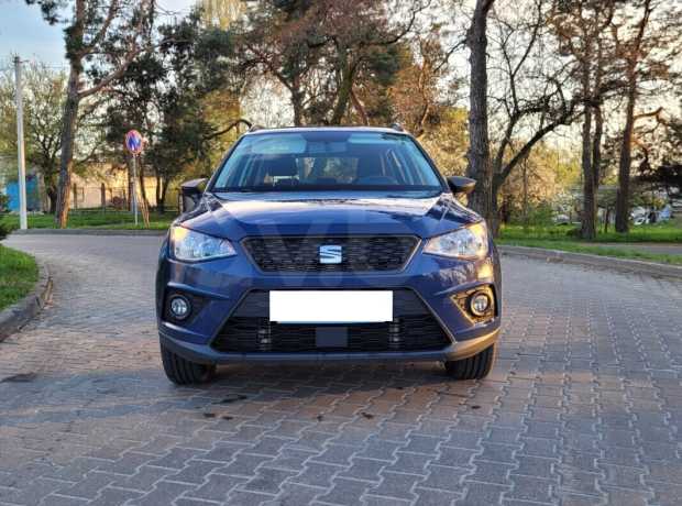 SEAT Arona I