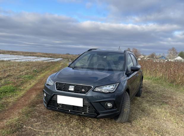 SEAT Arona I