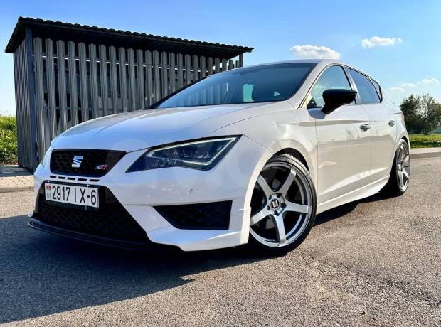 SEAT Leon III