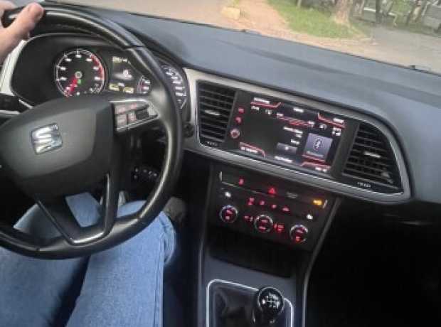SEAT Leon III  Рестайлинг, 2018, пробег 130000 км