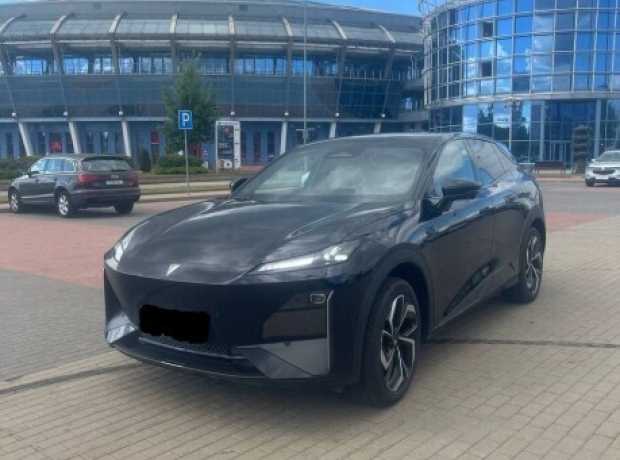 Shenlan S7 I 2-й рестайлинг, 2025, пробег 140 км Shenlan S7 I 2-й рестайлинг, 2025, пробег 140 км