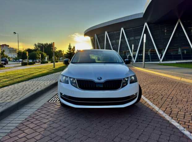 Skoda Octavia III  Рестайлинг, 2017, пробег 202000 км