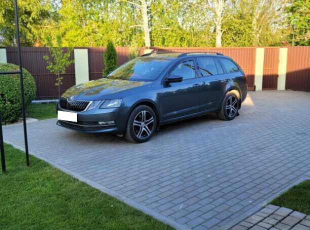 Skoda Octavia III  Рестайлинг, 2017, пробег 255000 км