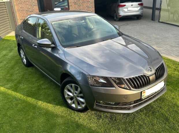 Skoda Octavia III  Рестайлинг, 2018, пробег 121000 км