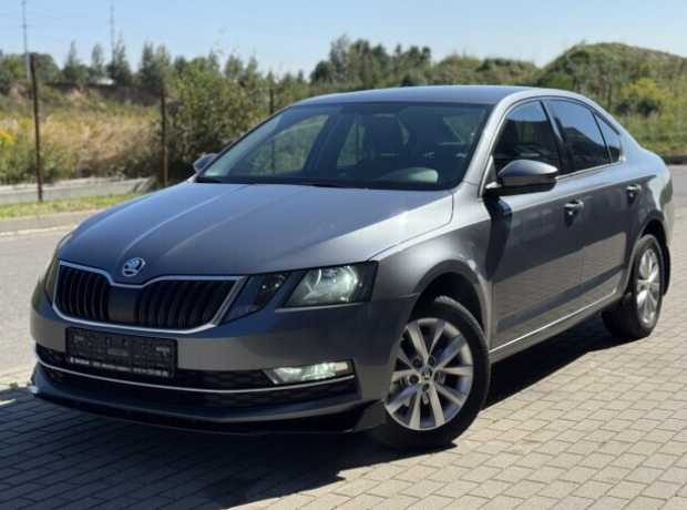 Skoda Octavia III  Рестайлинг, 2018, пробег 129000 км